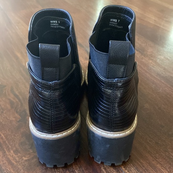 Sz 7 DV by Dolce Vita Black Leather Pull On “Rango” Boots - Picture 4 of 10